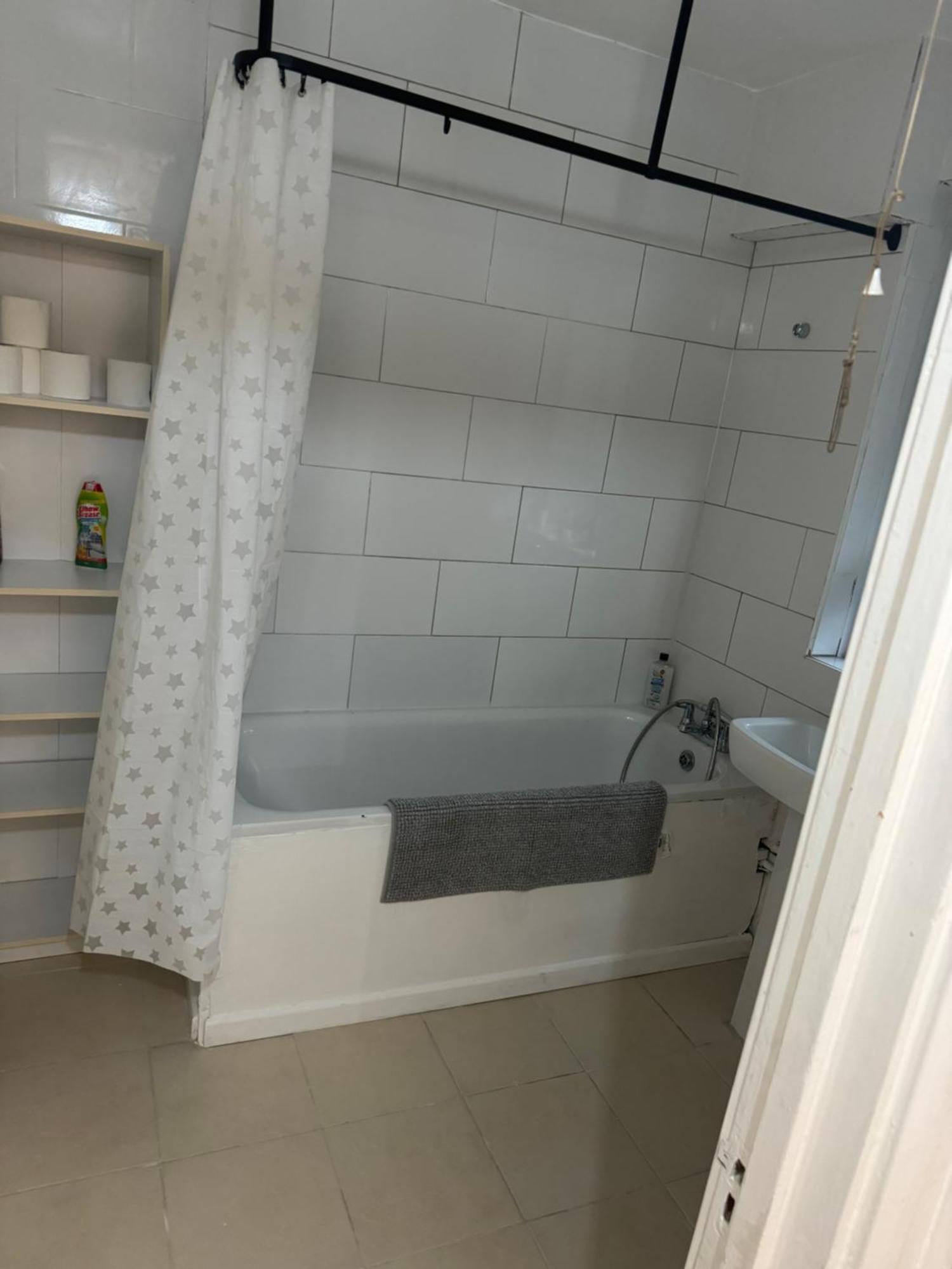 One Bedroom Apartment In Tower Bridge Road London Exterior foto